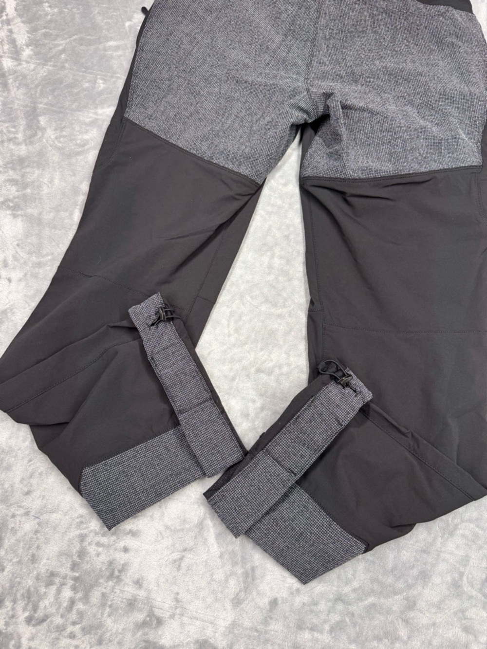 Duluth’s Alaskan Hardgear Black Belted Pants - Picture 15 of 15